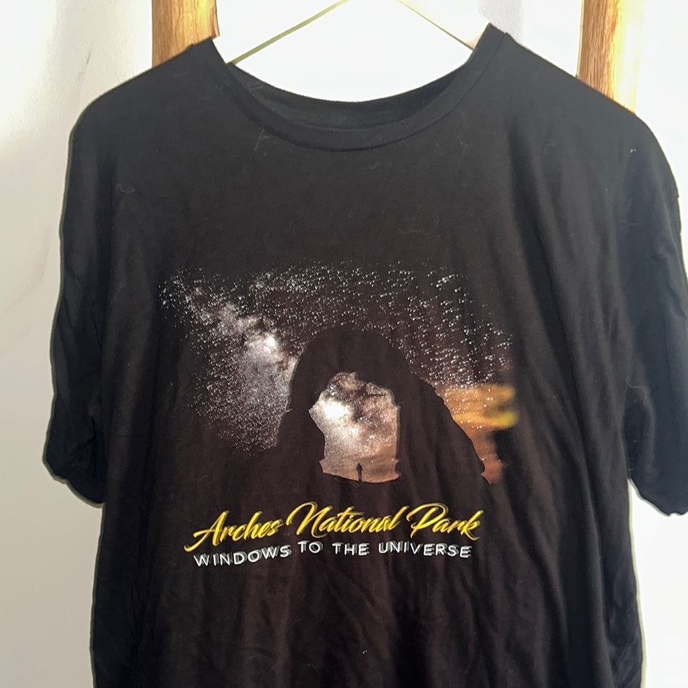 Arches National Park Dark Sky’s USA Parks T-shirt